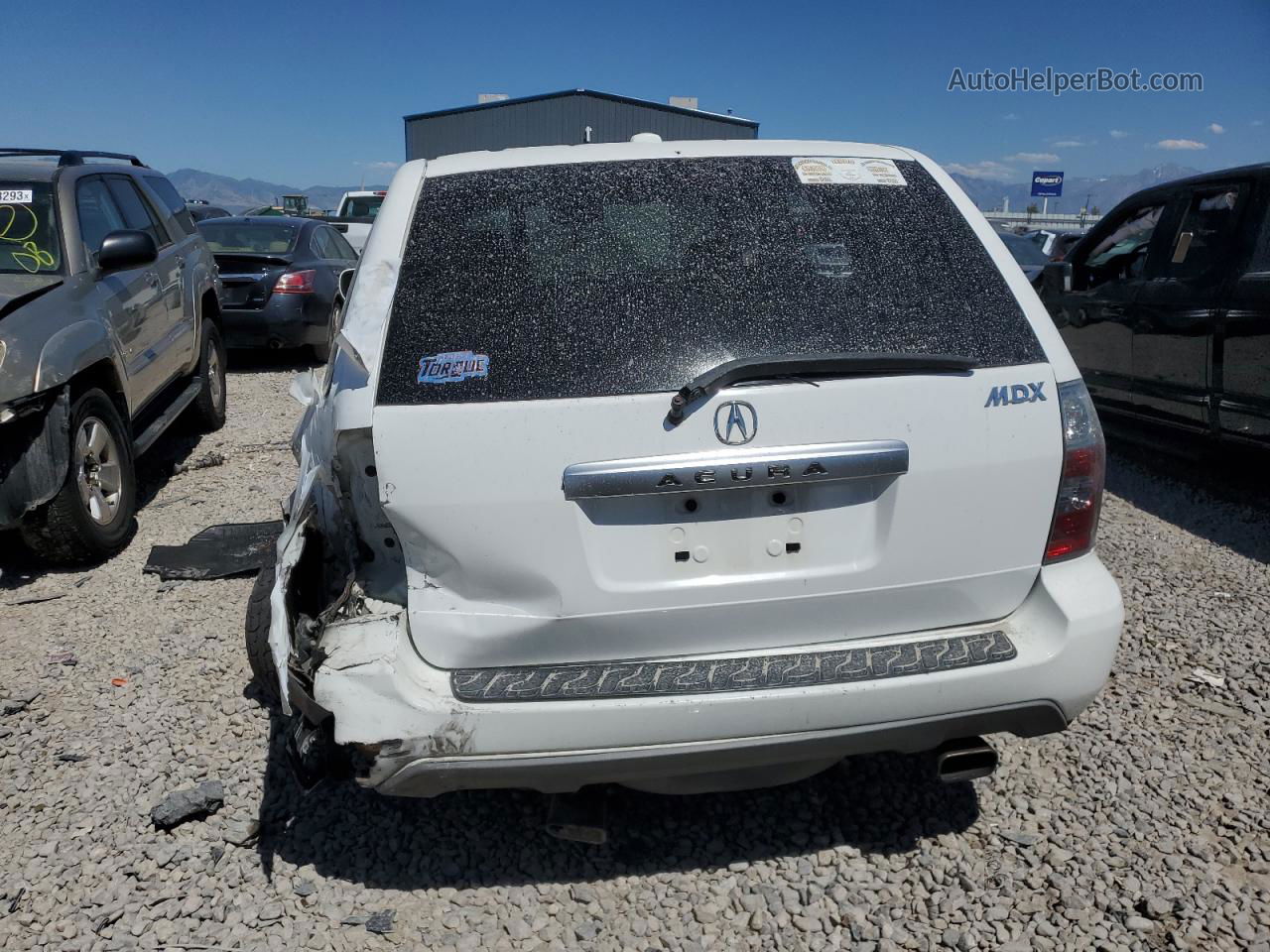 2005 Acura Mdx  White vin: 2HNYD18225H508695