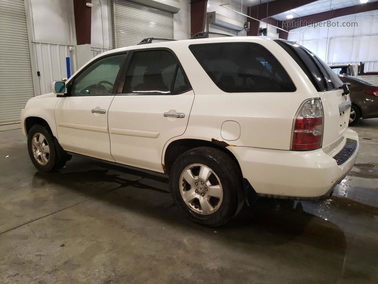 2005 Acura Mdx  White vin: 2HNYD18275H558248