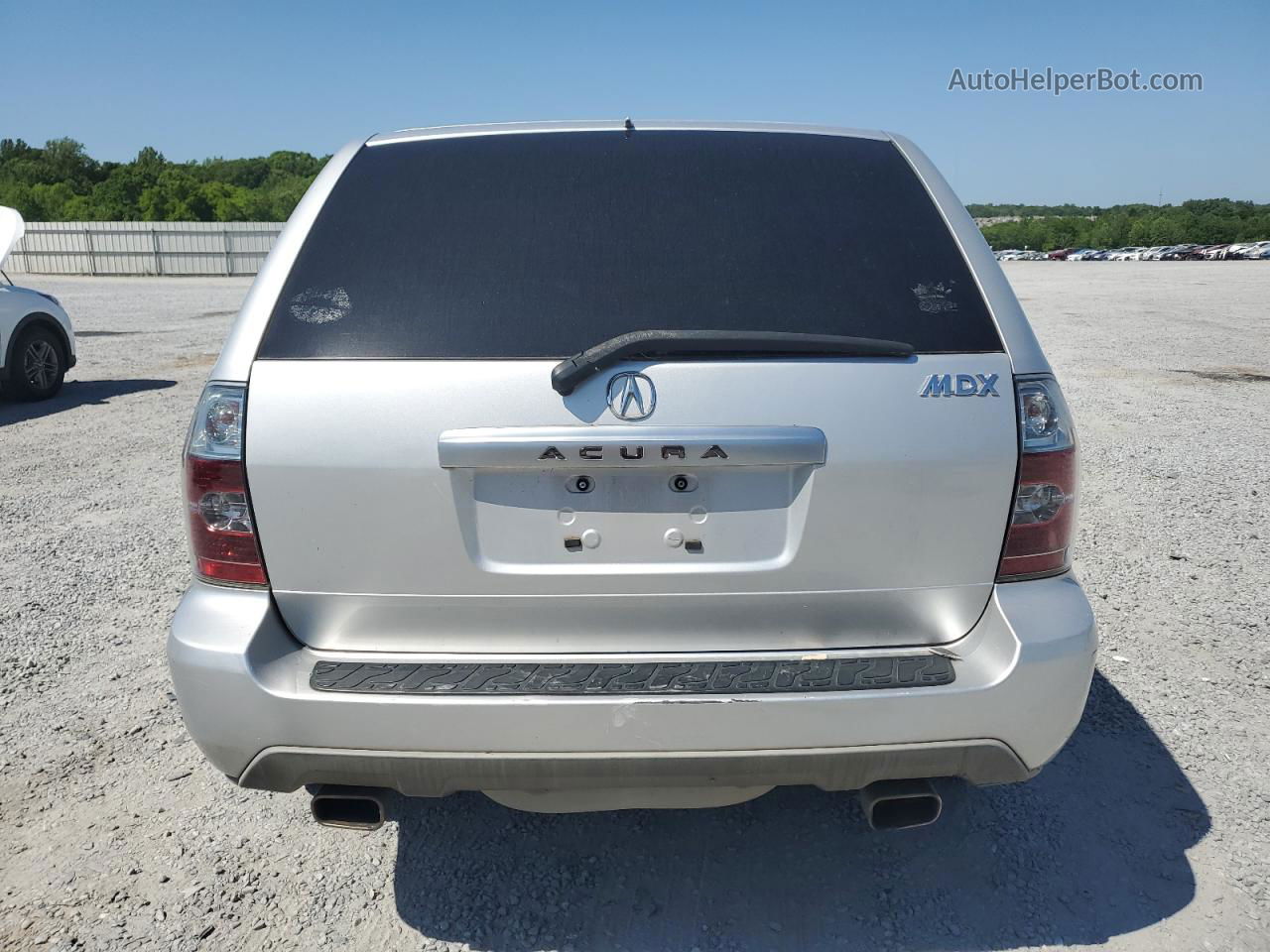 2005 Acura Mdx  Silver vin: 2HNYD18285H500441