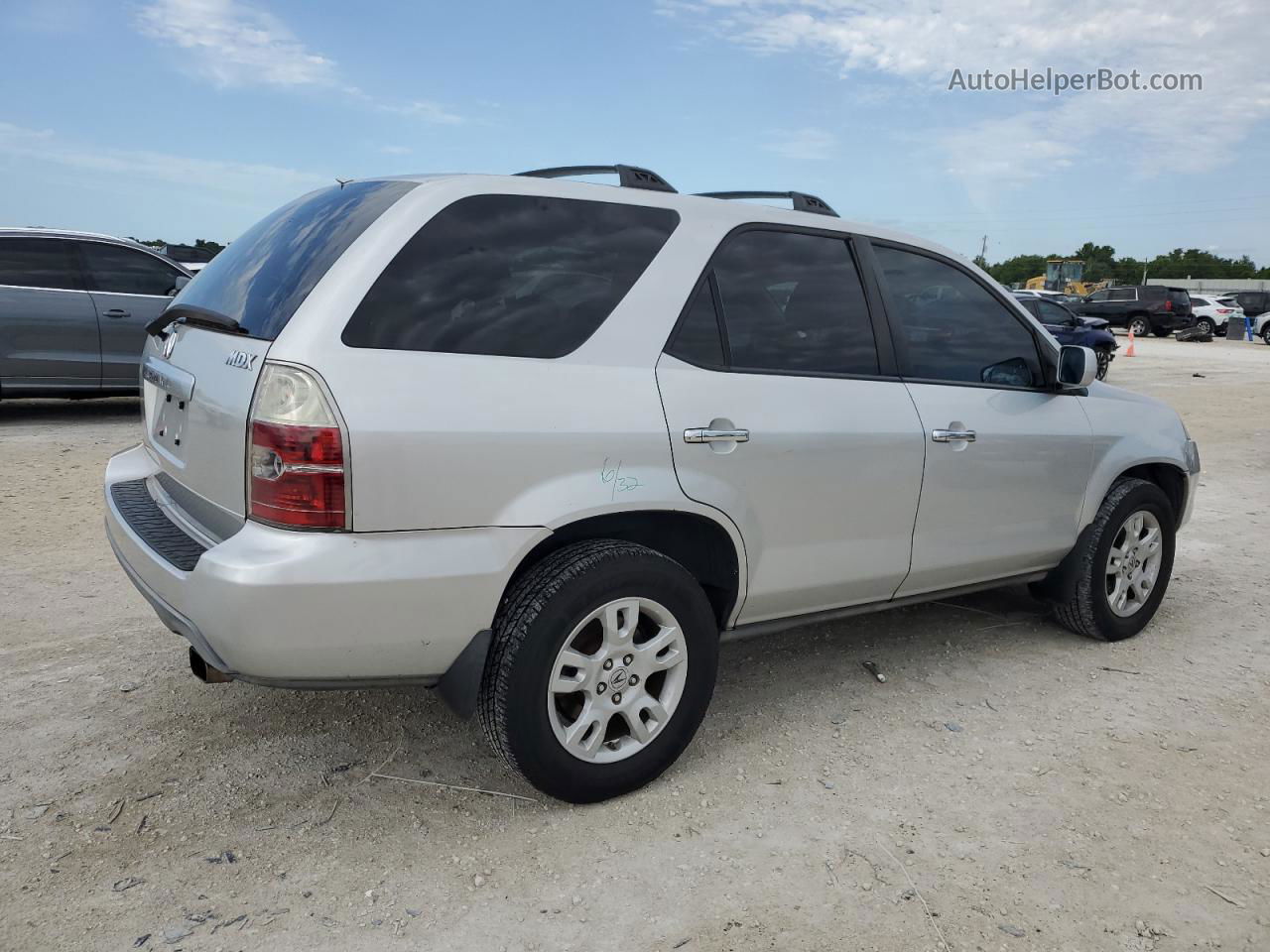 2005 Acura Mdx Touring Silver vin: 2HNYD18695H522547