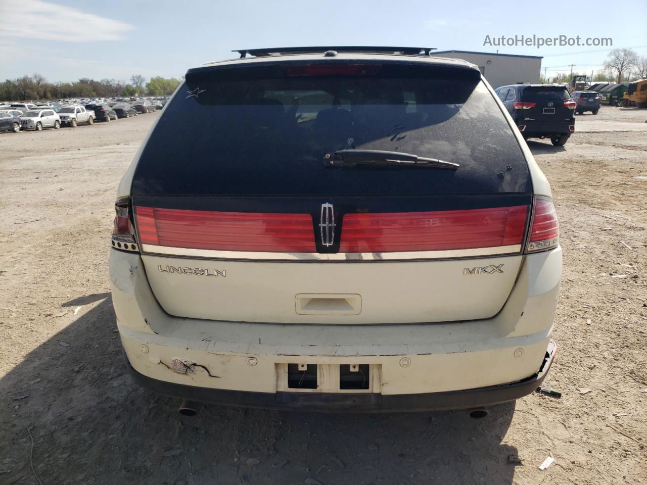 2007 Lincoln Mkx  White vin: 2LMDU68C17BJ12192