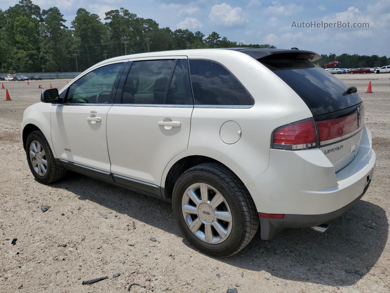 2007 Lincoln Mkx  White vin: 2LMDU68C17BJ30966