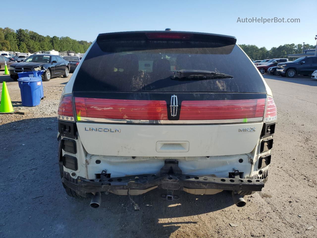 2007 Lincoln Mkx  White vin: 2LMDU68C27BJ20320