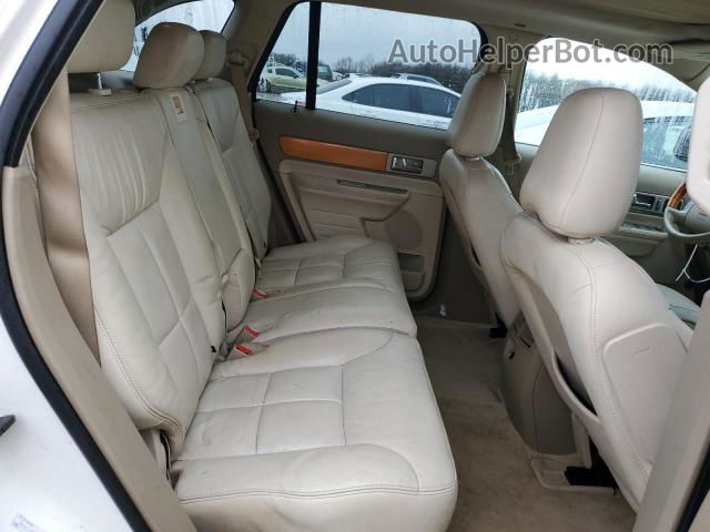 2007 Lincoln Mkx  White vin: 2LMDU68C57BJ31697