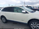 2007 Lincoln Mkx   White vin: 2LMDU68C57BJ33966