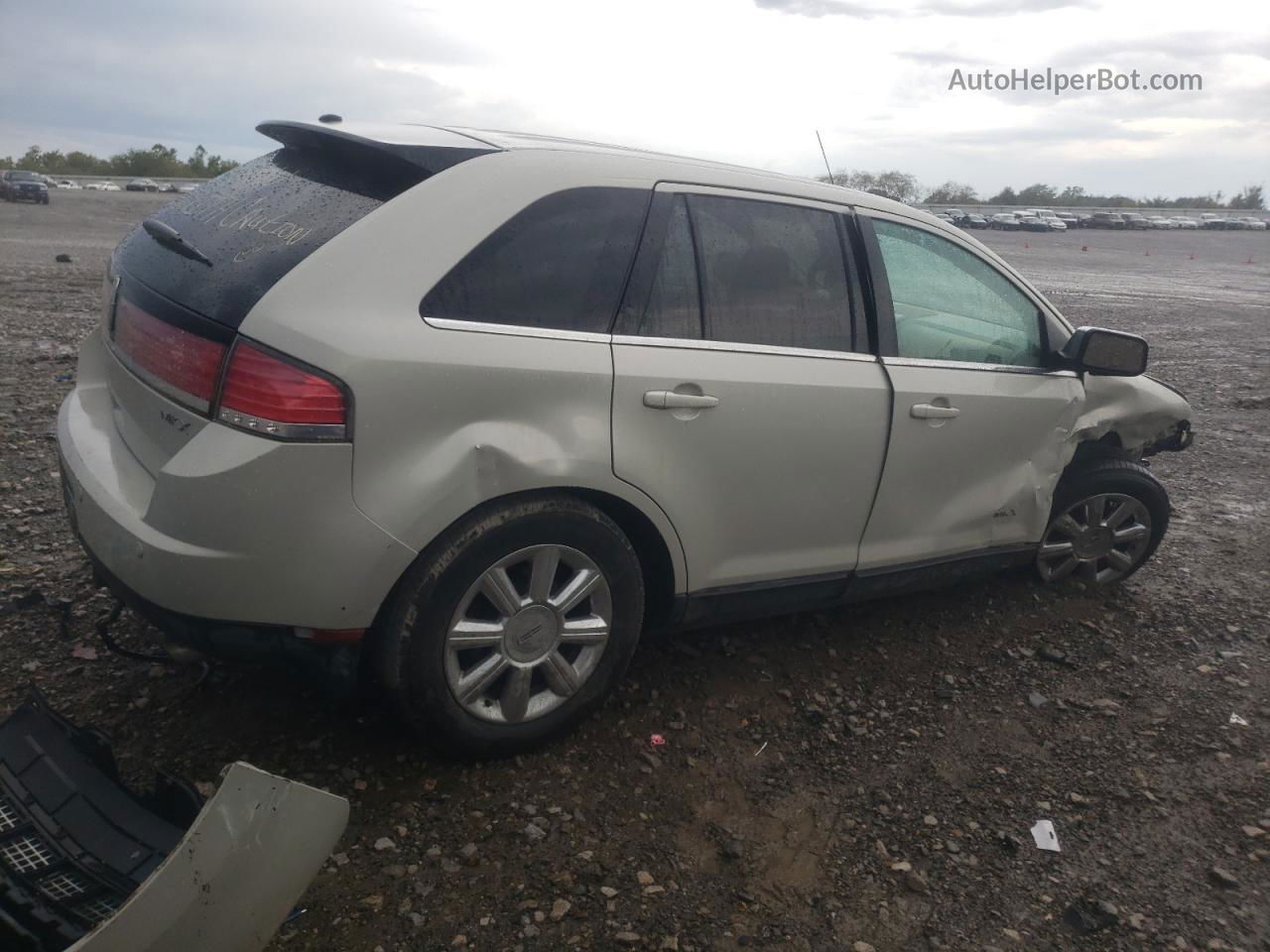 2007 Lincoln Mkx  White vin: 2LMDU68C97BJ09217