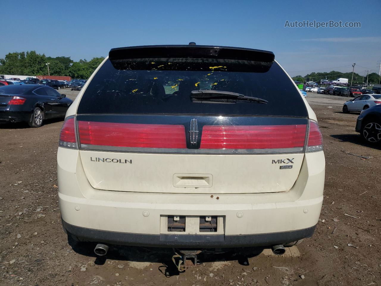 2007 Lincoln Mkx  White vin: 2LMDU88C27BJ11757