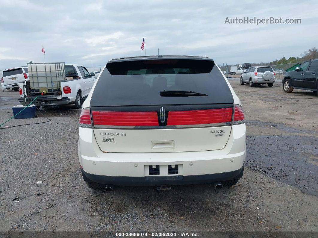 2007 Lincoln Mkx   White vin: 2LMDU88C77BJ02343