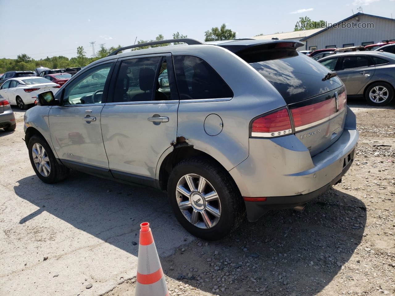 2007 Lincoln Mkx  Silver vin: 2LMDU88C77BJ22205