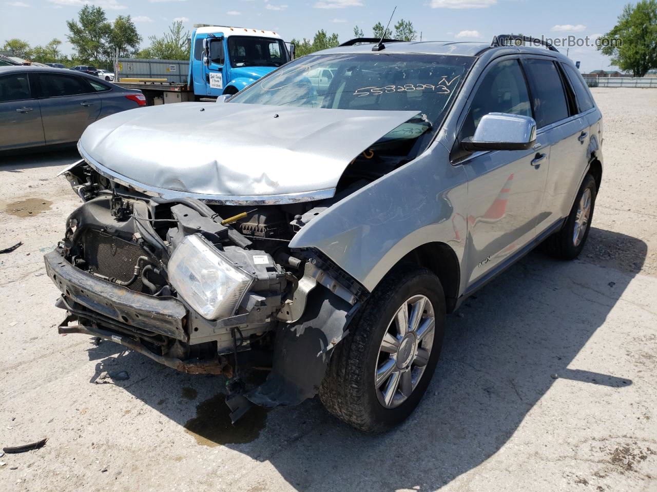 2007 Lincoln Mkx  Silver vin: 2LMDU88C77BJ22205