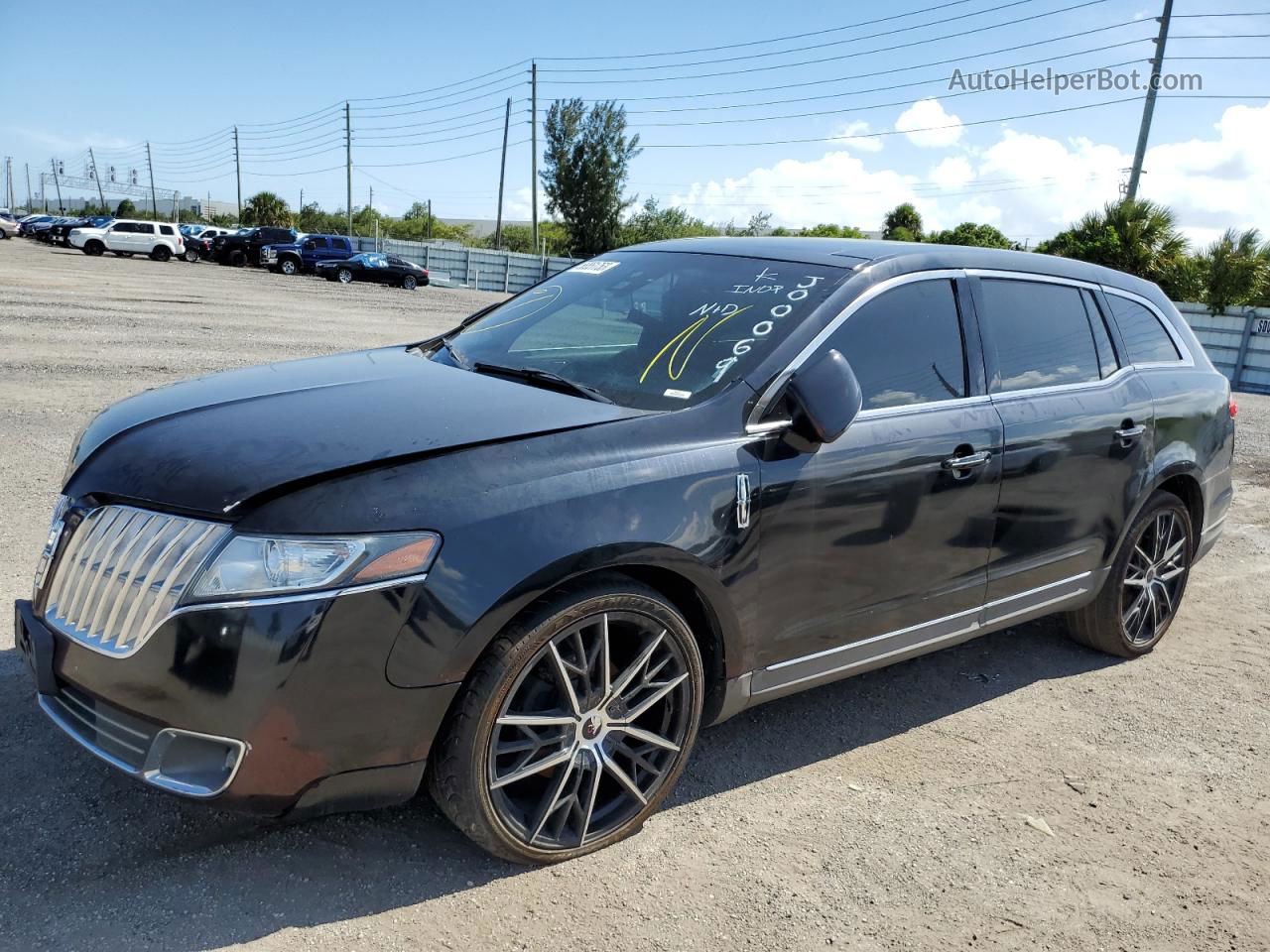 2010 Lincoln Mkt  Black vin: 2LMHJ5AR5ABJ00069