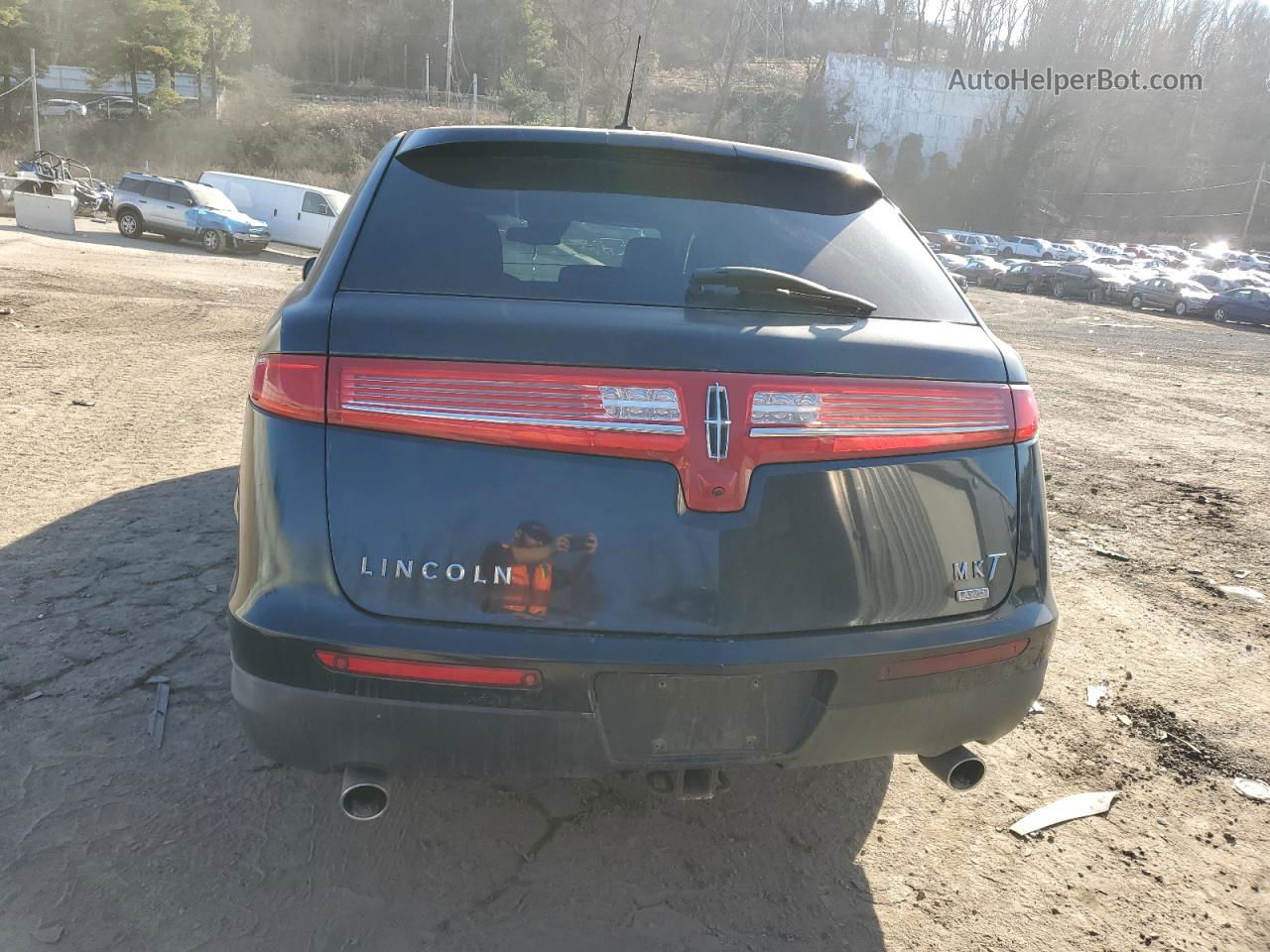 2010 Lincoln Mkt  Black vin: 2LMHJ5ARXABJ17241