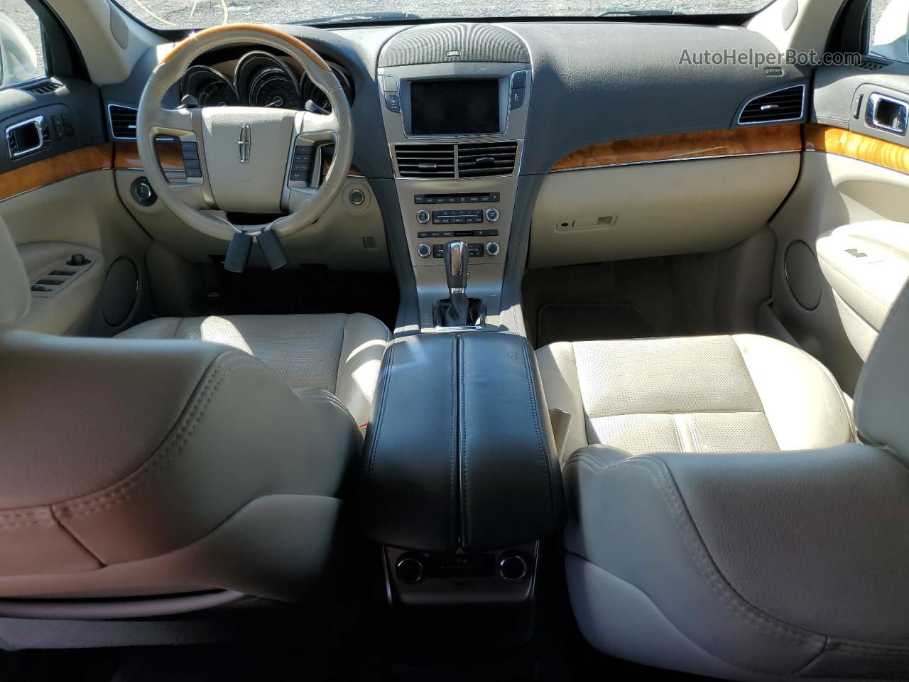 2010 Lincoln Mkt  White vin: 2LMHJ5AT3ABJ14502