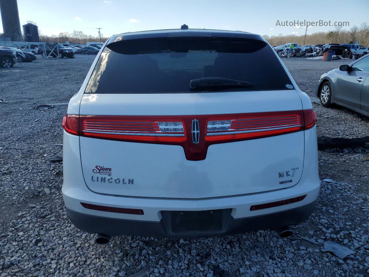 2010 Lincoln Mkt  White vin: 2LMHJ5AT3ABJ14502