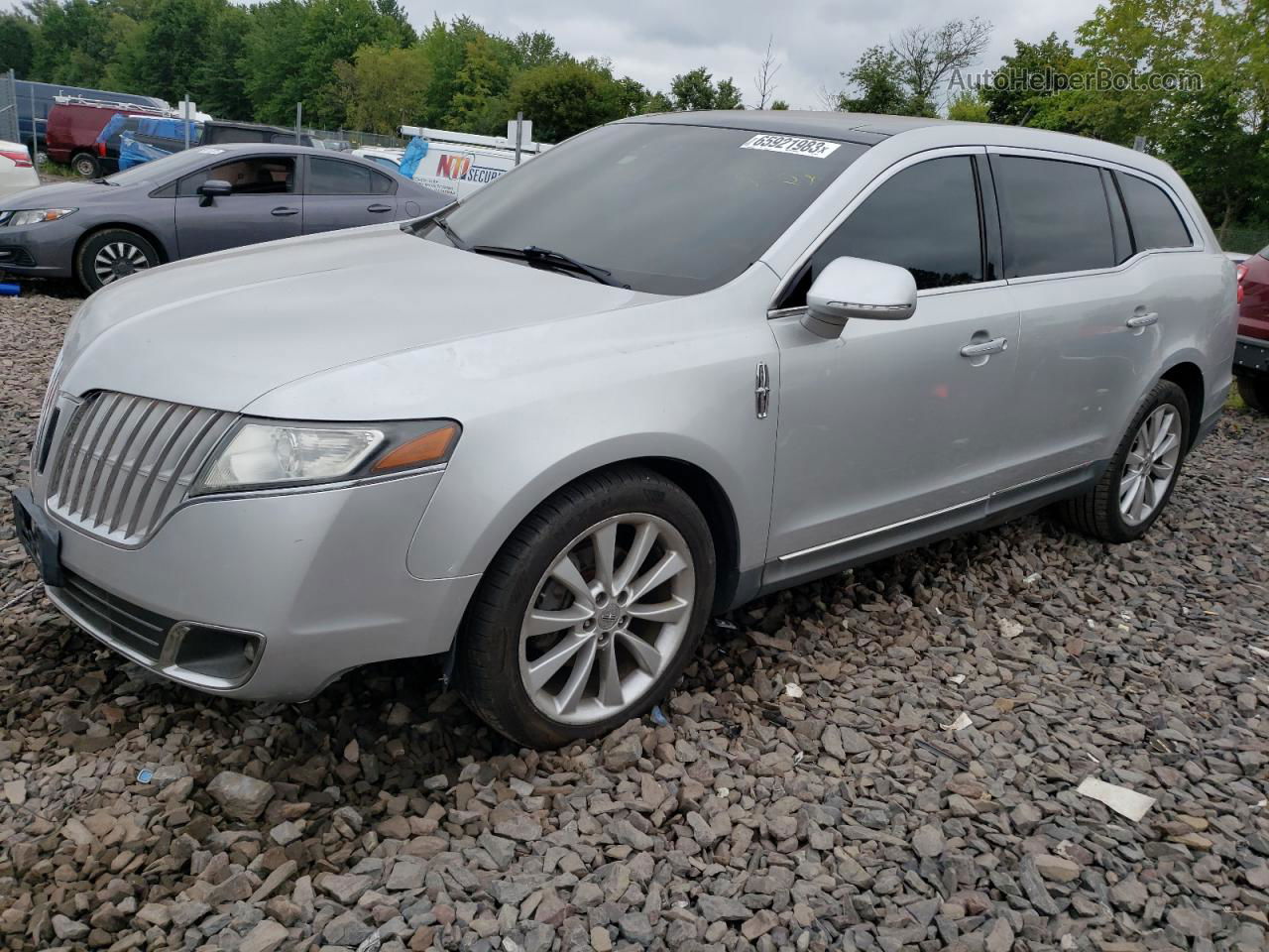 2010 Lincoln Mkt Silver vin: 2LMHJ5AT5ABJ50210