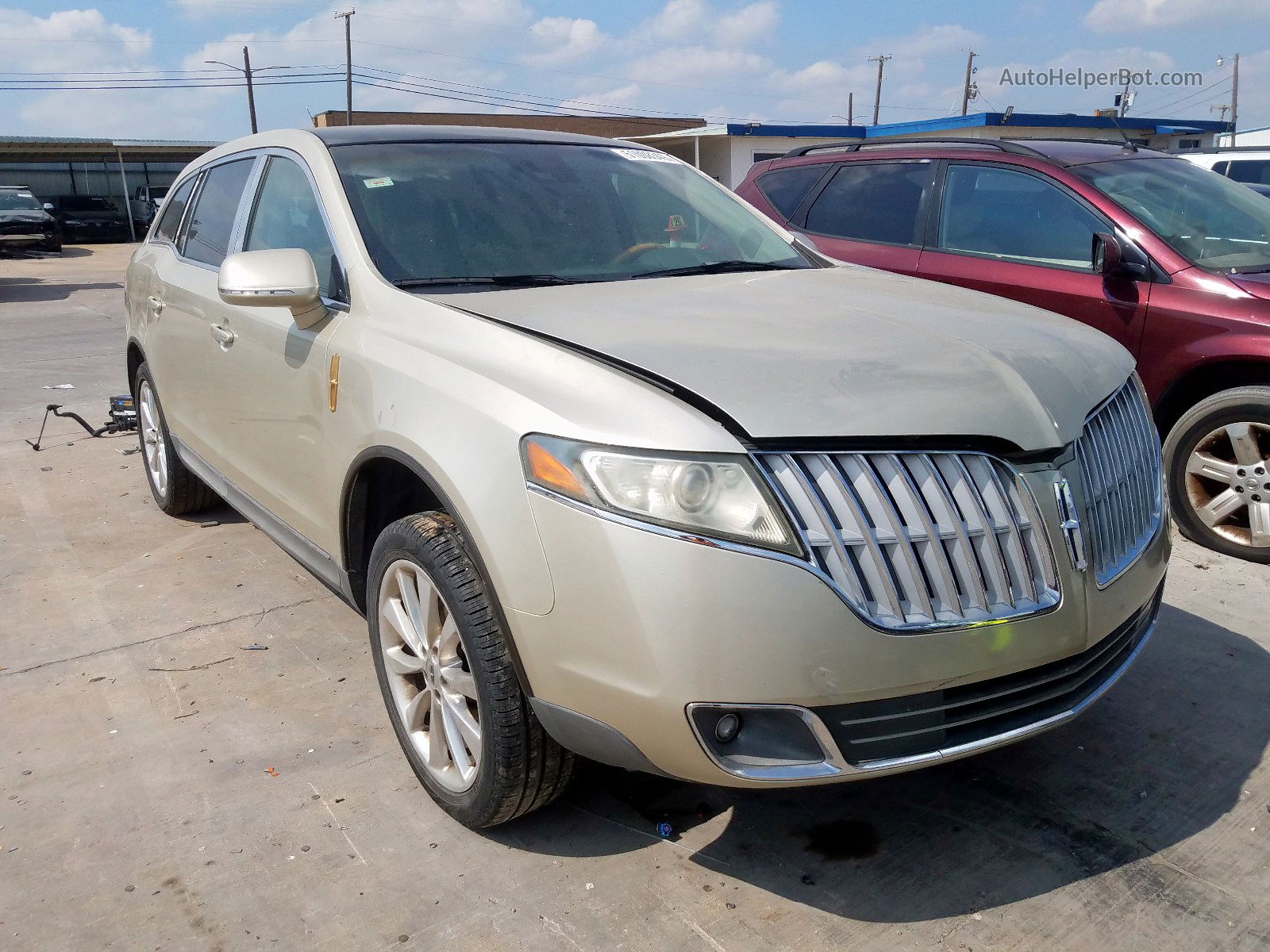 2010 Lincoln Mkt Gold vin: 2LMHJ5FR1ABJ06749