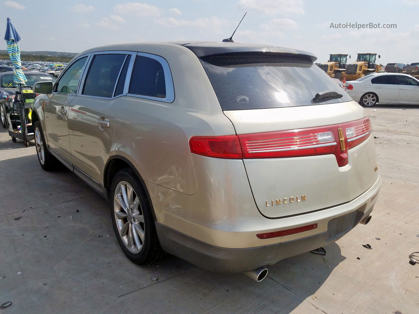 2010 Lincoln Mkt Gold vin: 2LMHJ5FR1ABJ06749