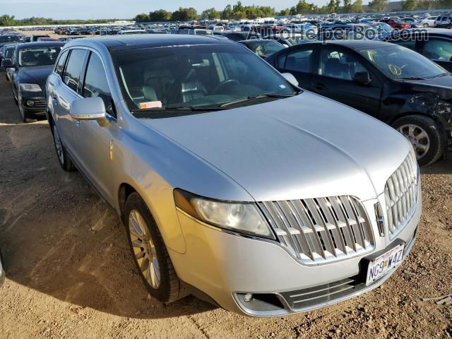 2010 Lincoln Mkt  Silver vin: 2LMHJ5FR2ABJ11717