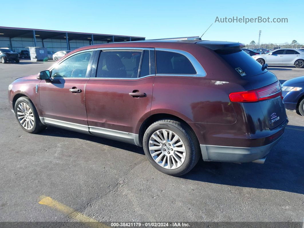 2010 Lincoln Mkt   Maroon vin: 2LMHJ5FR6ABJ12501