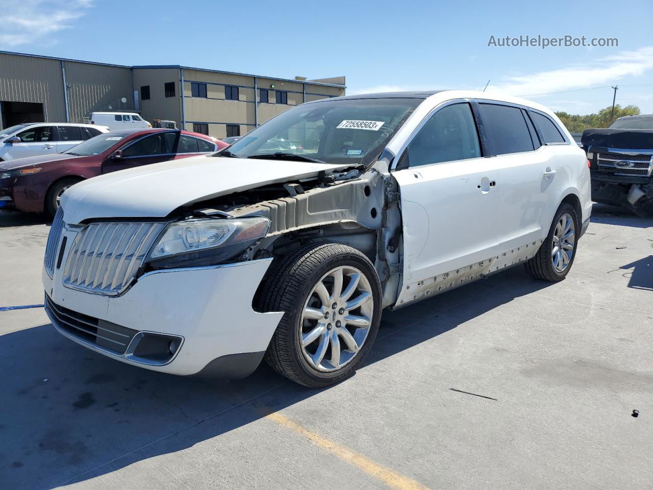 2010 Lincoln Mkt  White vin: 2LMHJ5FR7ABJ20929