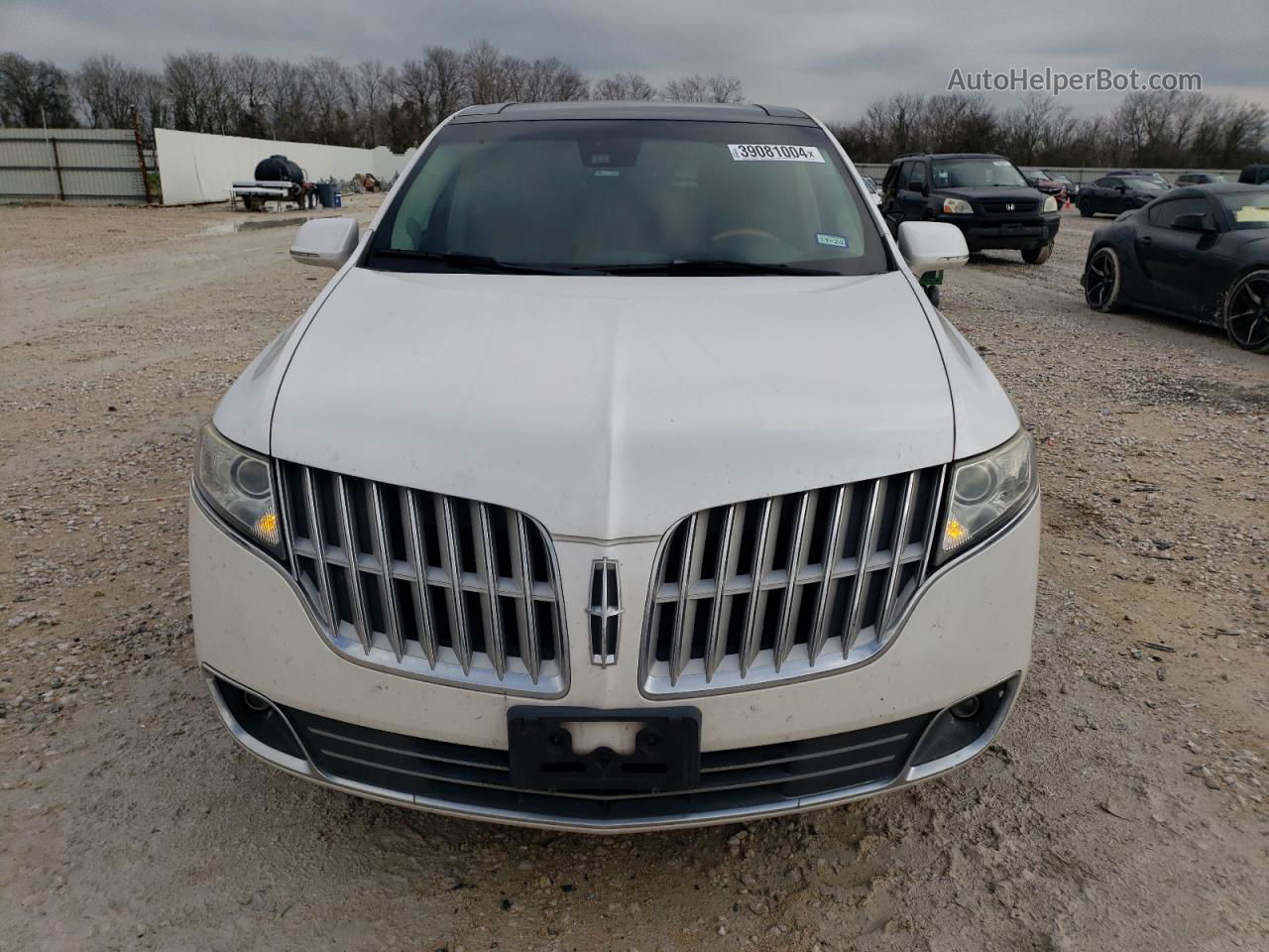 2010 Lincoln Mkt  White vin: 2LMHJ5FR7ABJ24754