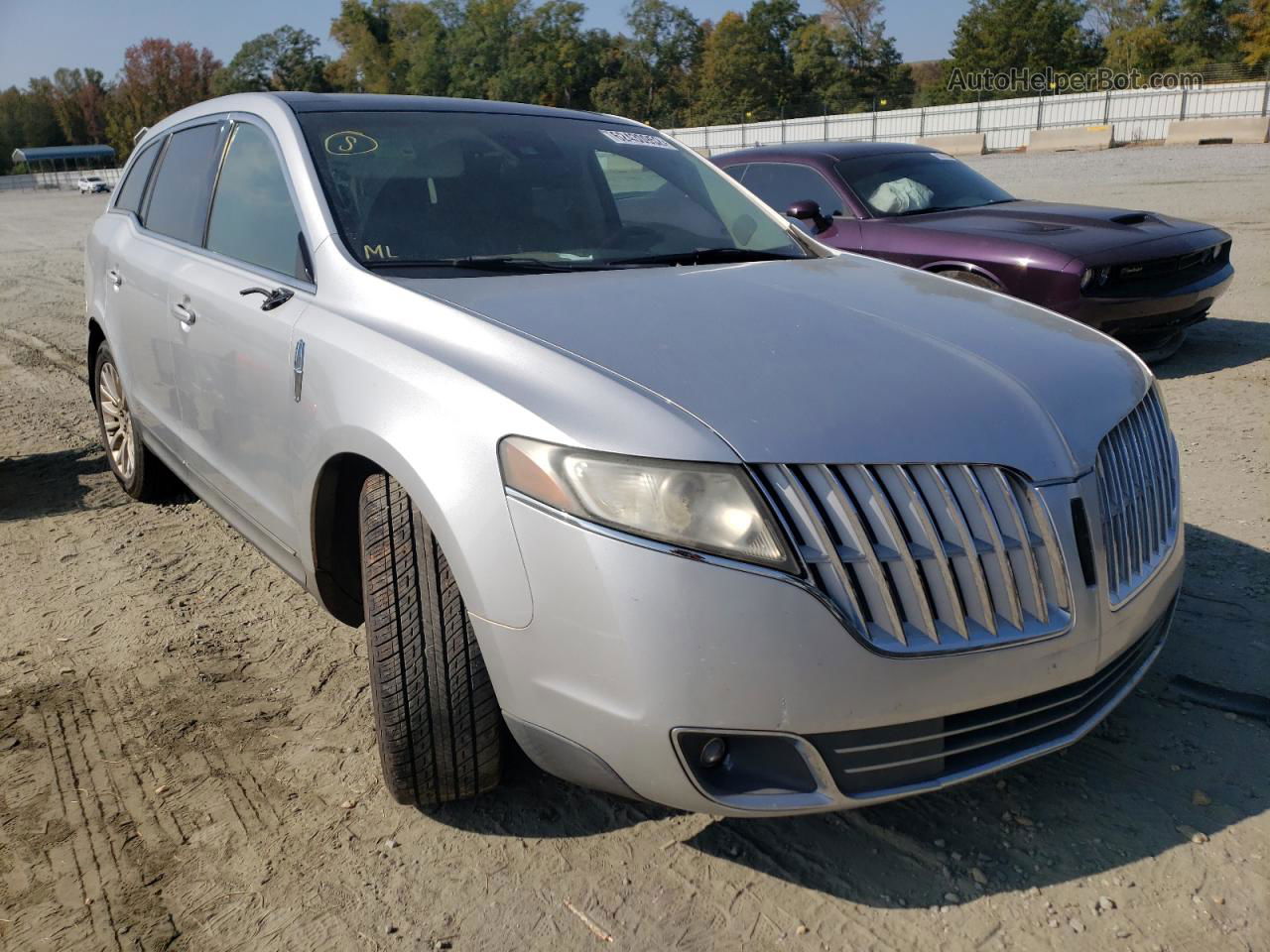 2010 Lincoln Mkt  Silver vin: 2LMHJ5FRXABJ16390