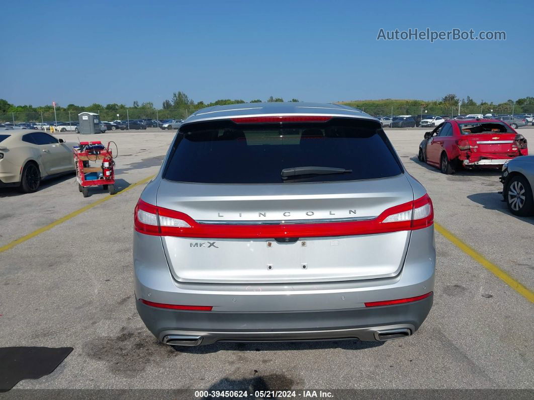 2016 Lincoln Mkx Select Silver vin: 2LMTJ6KR1GBL73890