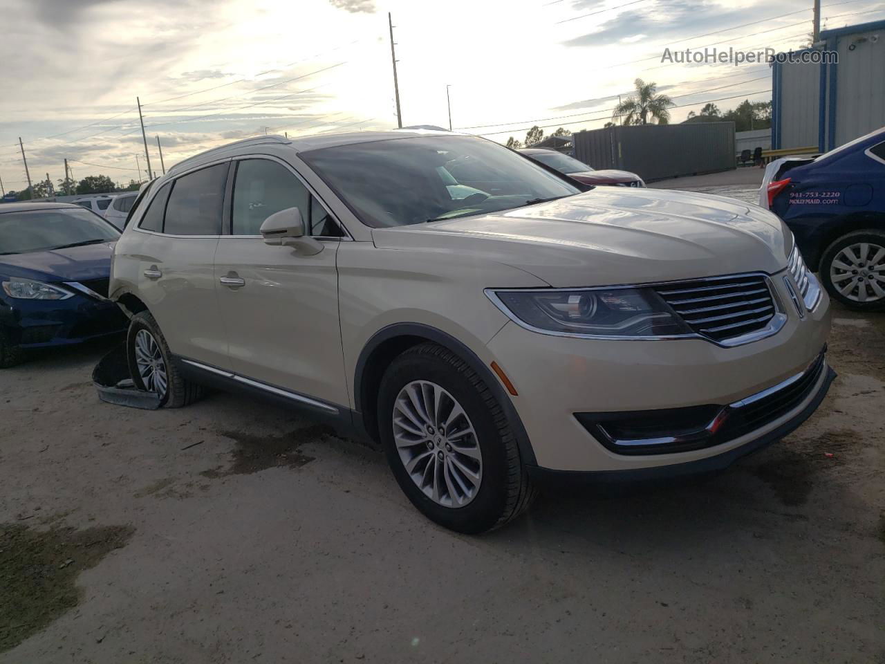 2016 Lincoln Mkx Select Cream vin: 2LMTJ6KR6GBL72654