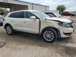 2016 Lincoln Mkx Select Cream vin: 2LMTJ6KR9GBL35047