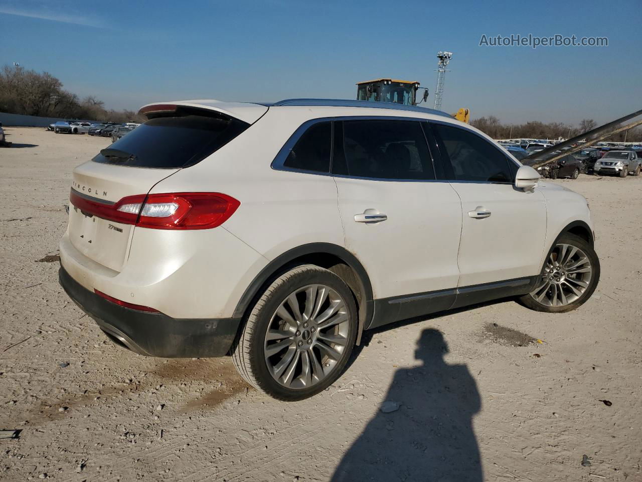 2016 Lincoln Mkx Reserve White vin: 2LMTJ6LP2GBL69943