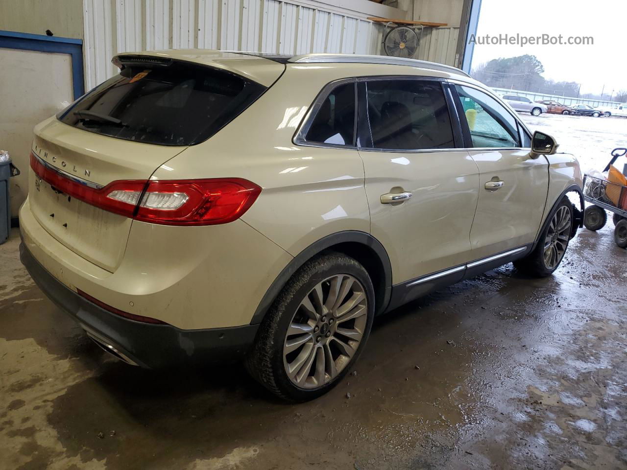 2016 Lincoln Mkx Reserve Beige vin: 2LMTJ6LR6GBL39975