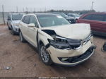 2016 Lincoln Mkx Reserve Beige vin: 2LMTJ6LR7GBL58101