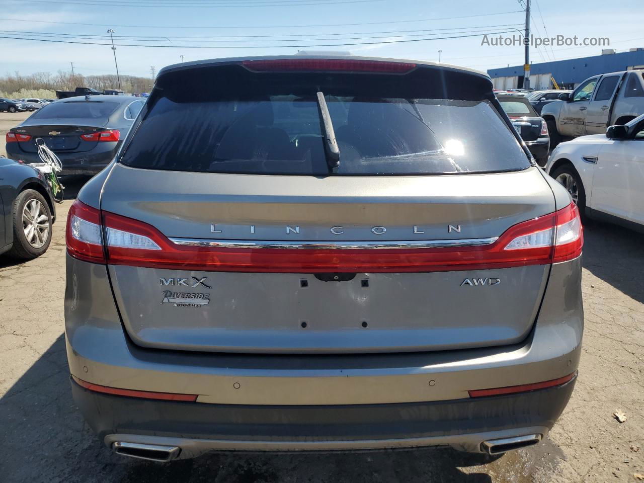 2016 Lincoln Mkx Select Tan vin: 2LMTJ8KR5GBL29886