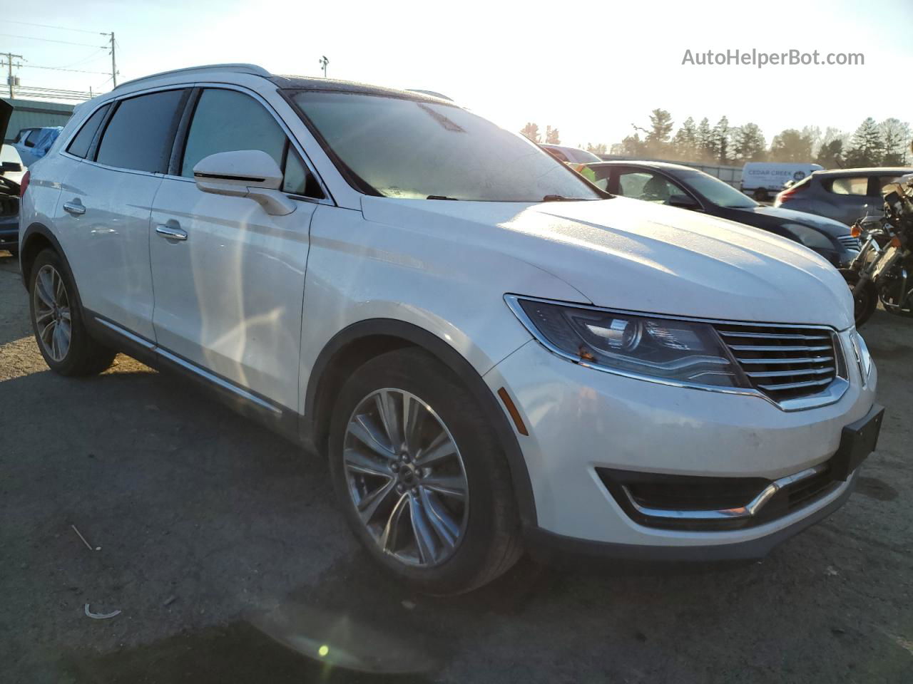 2016 Lincoln Mkx Reserve White vin: 2LMTJ8LP5GBL87641