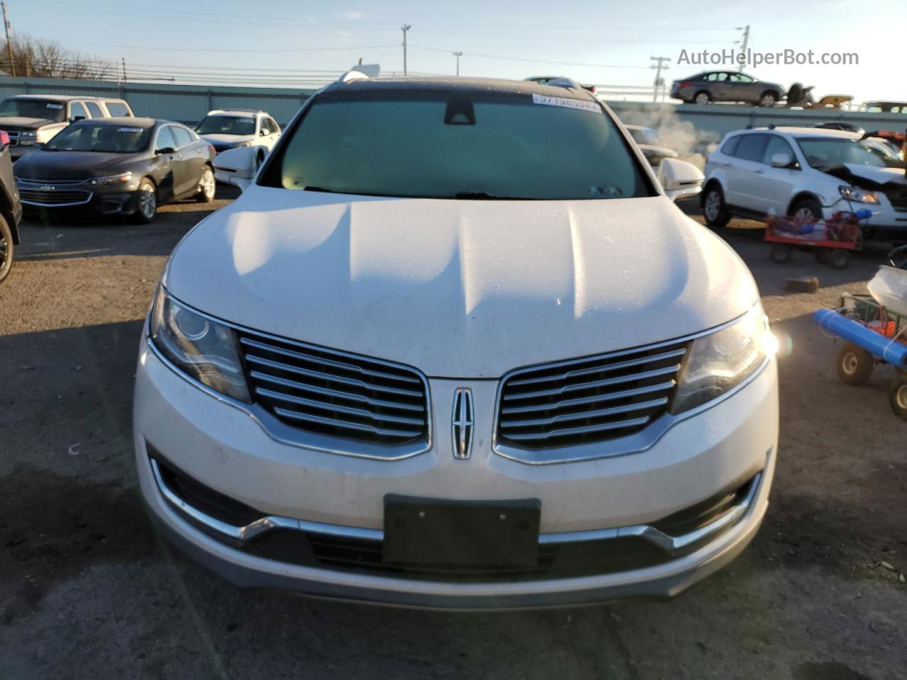 2016 Lincoln Mkx Reserve White vin: 2LMTJ8LP5GBL87641