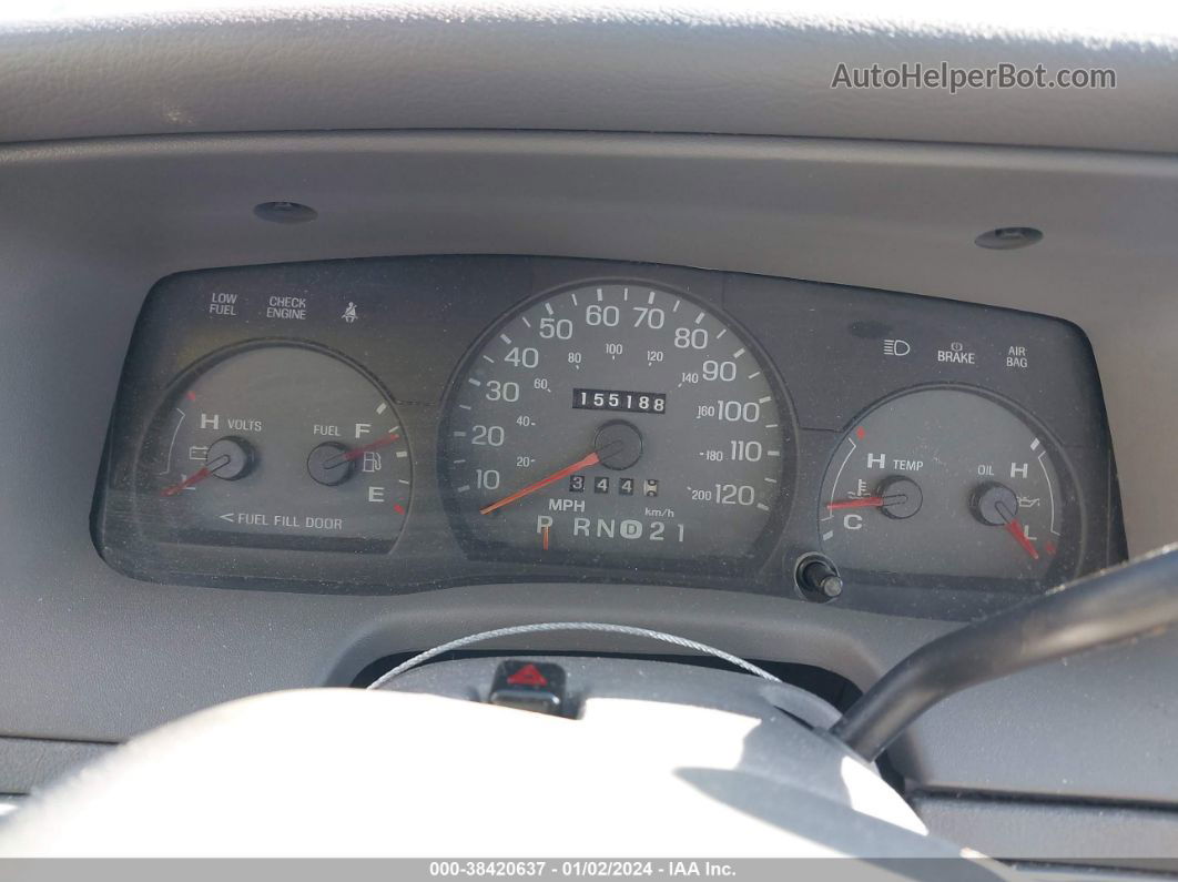 2000 Mercury Grand Marquis Gs Silver vin: 2MEFM74W3YX647042