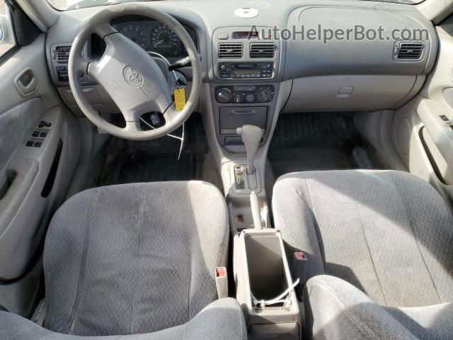 2002 Toyota Corolla Ce Серебряный vin: 2T1BR18EX2C552201