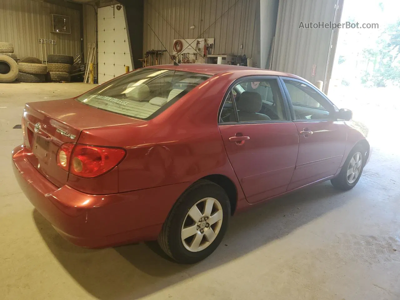 2005 Toyota Corolla Ce Red vin: 2T1BR30E85C346449