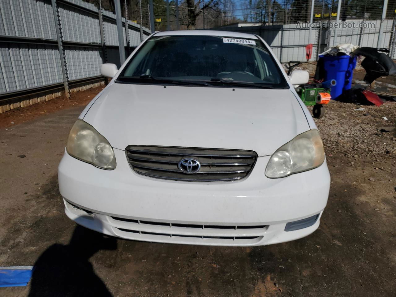 2004 Toyota Corolla Ce White vin: 2T1BR32E14C268429