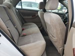 2005 Toyota Corolla Ce White vin: 2T1BR32E55C391300