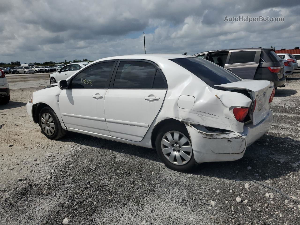 2004 Toyota Corolla Ce White vin: 2T1BR32E64C290040