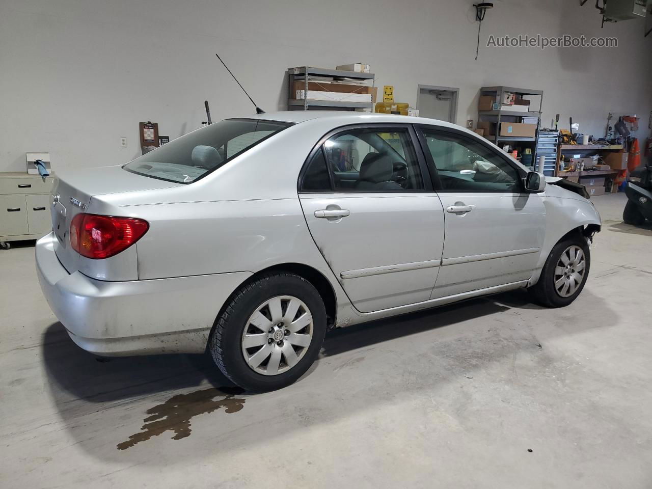 2004 Toyota Corolla Ce Silver vin: 2T1BR32E84C296180