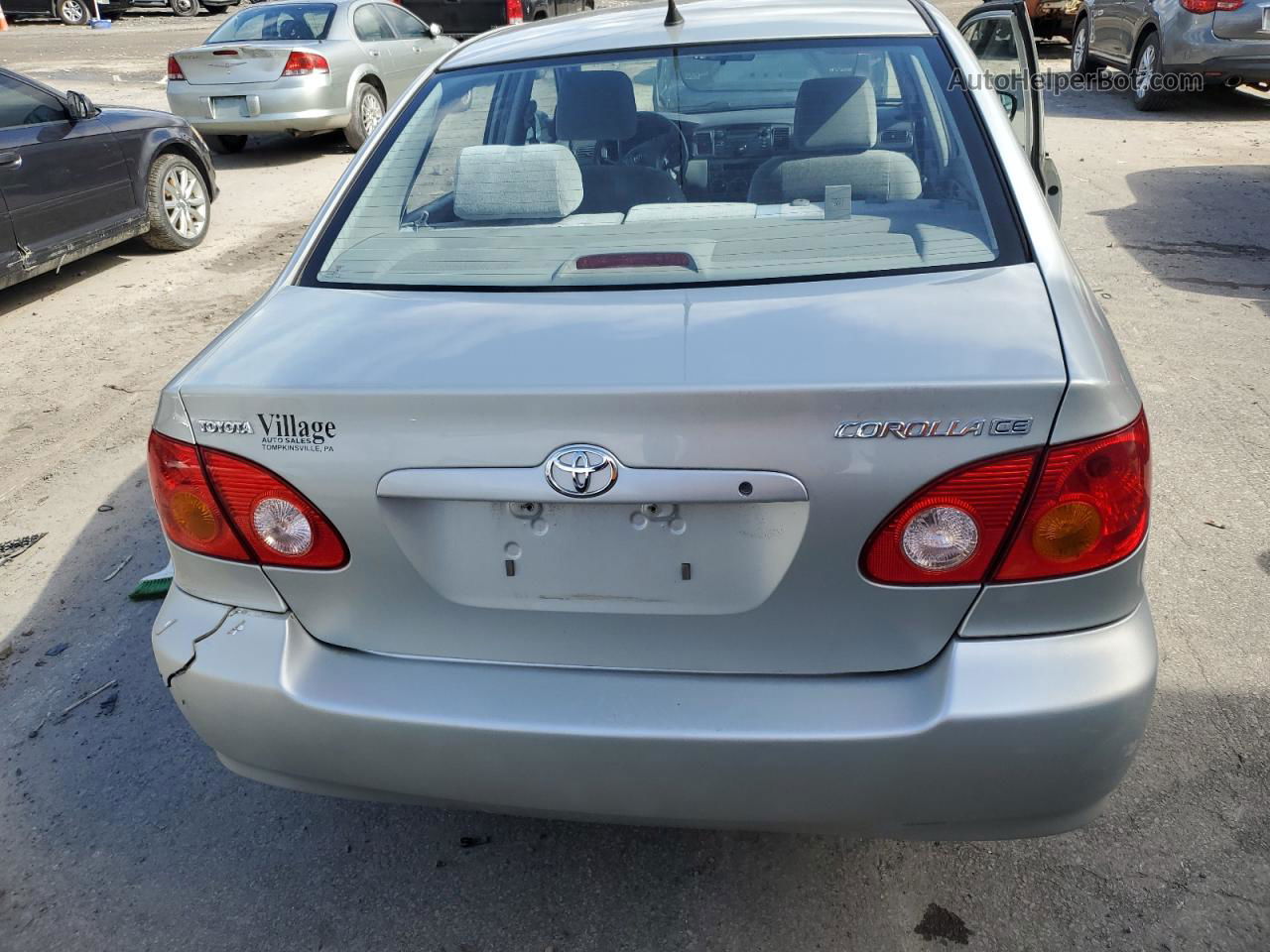 2004 Toyota Corolla Ce Silver vin: 2T1BR32EX4C235333