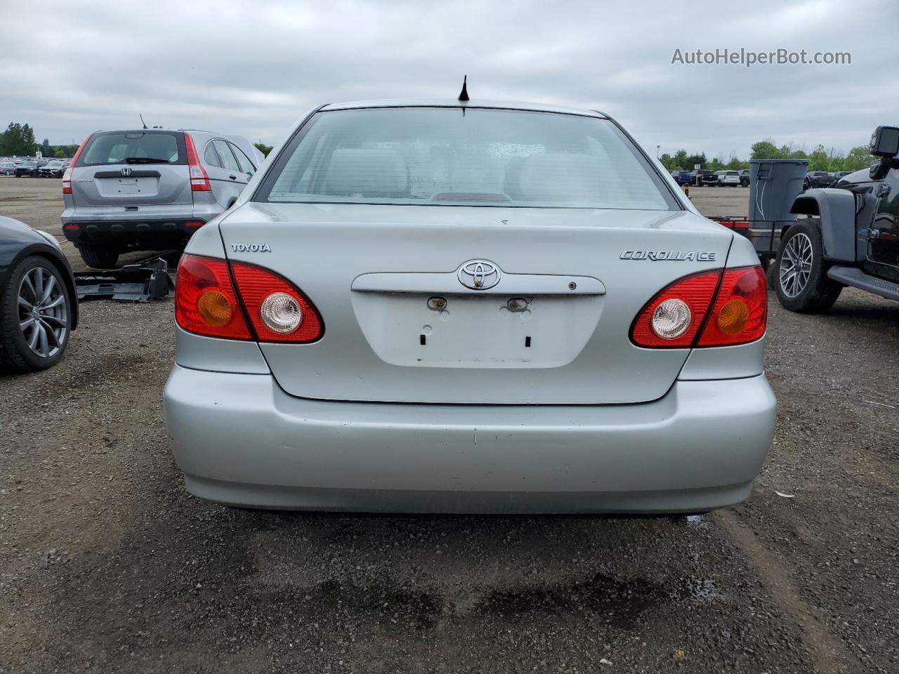 2004 Toyota Corolla Ce Silver vin: 2T1BR32EX4C799614