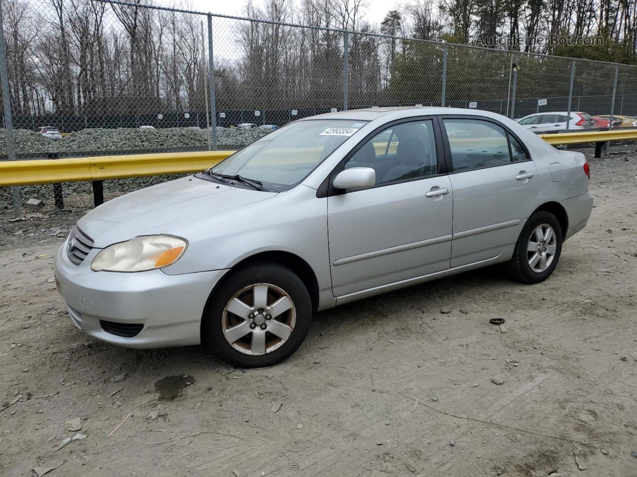 2004 Toyota Corolla Ce Silver vin: 2T1BR38E44C275236