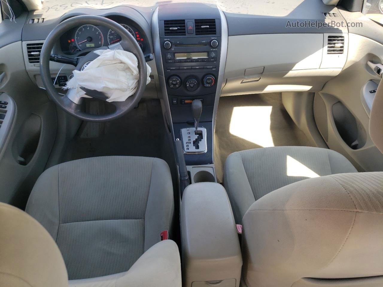 2010 Toyota Corolla Base Red vin: 2T1BU4EE1AC303451