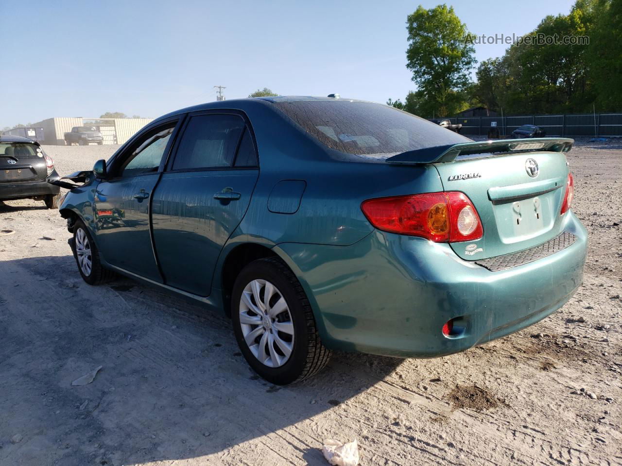 2010 Toyota Corolla Base Зеленый vin: 2T1BU4EE1AC316975