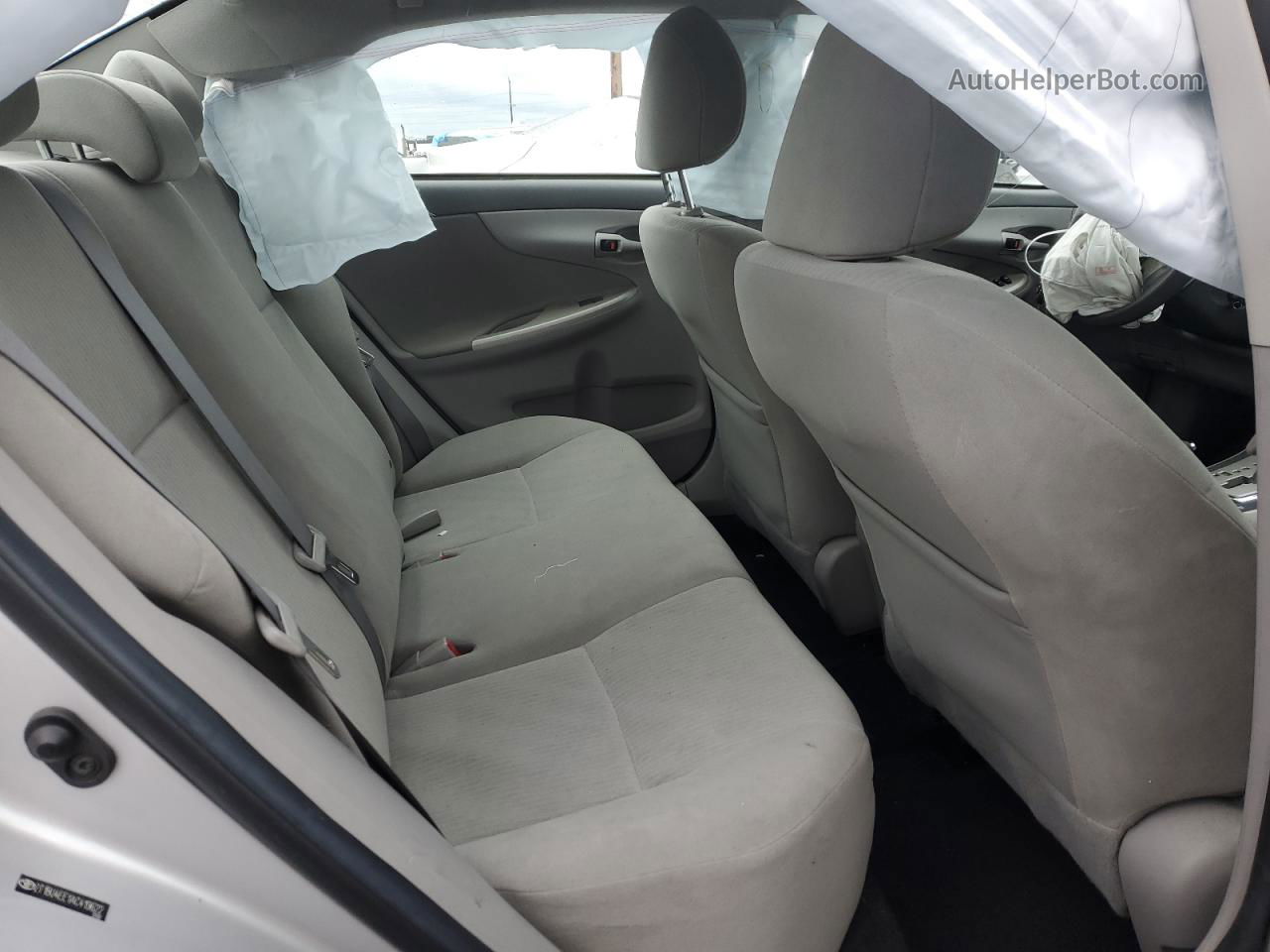 2010 Toyota Corolla Base Серебряный vin: 2T1BU4EE1AC419622