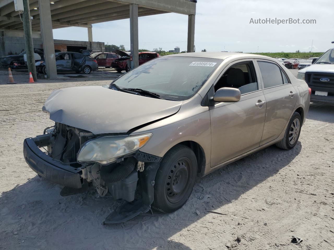 2010 Toyota Corolla Base Бежевый vin: 2T1BU4EE2AC383083