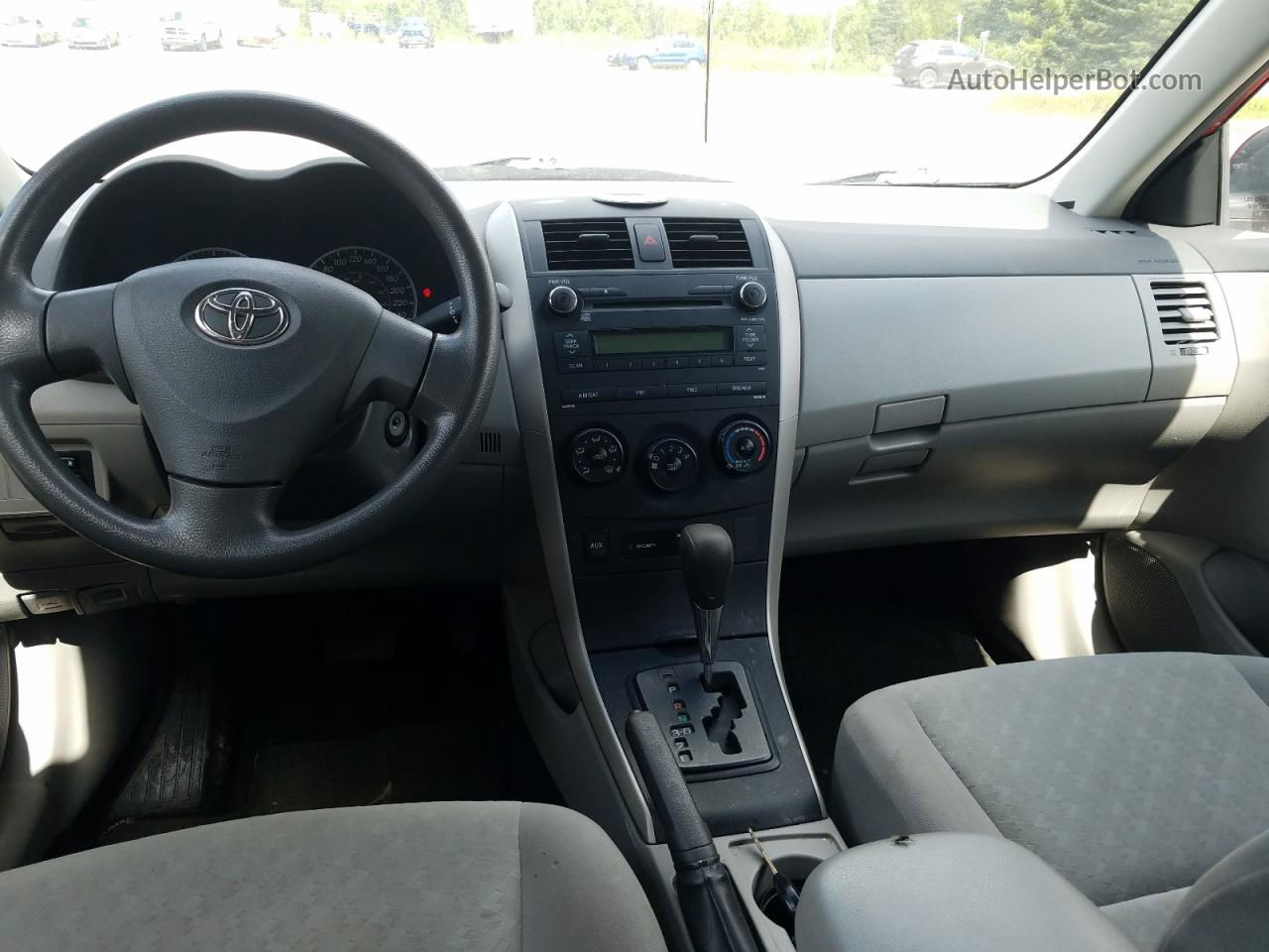 2010 Toyota Corolla Base Красный vin: 2T1BU4EE5AC217172